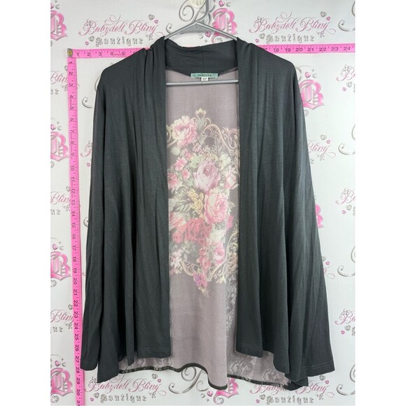 Pleione Sweaters - Pleione cardigan flowers Black Open Front Cardigan with Floral Back Panel